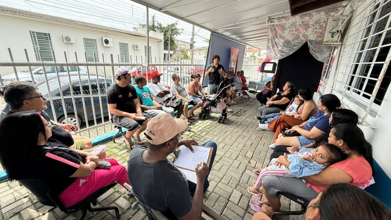 Dia D do Outubro Rosa em Itapema,Outubro Rosa Itapema 2026,UBS abertas no sábado em Itapema,exame preventivo em Itapema,preventivo no sábado Itapema,vacinação em Itapema,vacina no sábado Itapema,Secretaria de Saúde de Itapema,Unidades Básicas de Saúde Itapema,prevenção do câncer de mama em Itapema,saúde da mulher em Itapema SC,programação do Outubro Rosa em Itapema,Pink Run Itapema,Rede Feminina de Combate ao Câncer Itapema,campanha Outubro Rosa Santa Catarina,onde fazer preventivo em Itapema,UBS Itapema horário de atendimento