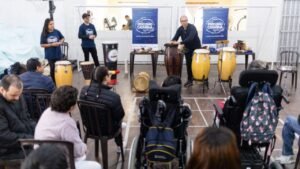 Percussão Catarina Especial,oficinas musicais em Itajaí,APAE de Itajaí,Itajaí,música inclusiva,educação especial em Itajaí,oficinas para pessoas com deficiência,percussão afro-brasileira,inclusão cultural,acessibilidade cultural,experiências musicais,música para pessoas com deficiência,cultura afro-brasileira,projeto cultural em Itajaí,Lei Rouanet,Ministério da Cultura,oficinas de percussão,educação musical,democratização da cultura