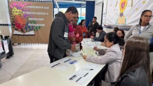 Prefeitura Mais Perto Itapema,Prefeitura Mais Perto Meia Praia,serviços gratuitos Itapema,atendimento público Itapema,Meia Praia Itapema,Prefeitura de Itapema,serviços públicos em Itapema,Carteira de Identidade Nacional Itapema,CadÚnico Itapema,vacinação Itapema,atendimento de saúde Itapema,CRAS Itapema,CREAS Itapema,documentação gratuita Itapema,serviços municipais Itapema,Prefeitura Mais Perto 2026,EMEB Educar,atendimento gratuito Meia Praia,ações da Prefeitura de Itapema