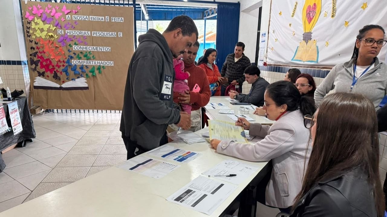 Prefeitura Mais Perto Itapema,Prefeitura Mais Perto Meia Praia,serviços gratuitos Itapema,atendimento público Itapema,Meia Praia Itapema,Prefeitura de Itapema,serviços públicos em Itapema,Carteira de Identidade Nacional Itapema,CadÚnico Itapema,vacinação Itapema,atendimento de saúde Itapema,CRAS Itapema,CREAS Itapema,documentação gratuita Itapema,serviços municipais Itapema,Prefeitura Mais Perto 2026,EMEB Educar,atendimento gratuito Meia Praia,ações da Prefeitura de Itapema