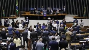 Estágio-Visita 2026,inscrições Estágio-Visita,Câmara dos Deputados,estágio na Câmara dos Deputados,programa para universitários,estágio para estudantes universitários,oportunidade para universitários,formação legislativa,participação democrática,inscrições para estágio 2026,programa de formação política,estágio para graduação,estágio para pós-graduação,como participar do Estágio-Visita,indicação por gabinete parlamentar,sorteio de vagas Câmara dos Deputados,curso presencial em Brasília,formação de 40 horas