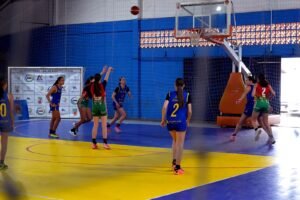 ADEPI Balneário Piçarras,Estadual Sub-15 Feminino de Basquete,basquete feminino em Balneário Piçarras,ADEPI basquete,semifinal basquete feminino,Campeonato Estadual Sub-15,basquete Sub-15 feminino,esporte em Balneário Piçarras,basquete em Santa Catarina,esporte de base,atletas de Balneário Piçarras,quartas de final basquete,classificação ADEPI,SEMEL Balneário Piçarras,Federação Catarinense de Basketball,FCB basquete,Ginásio Aurélio Solano de Macedo,campeonato estadual de basquete,basquete feminino Santa Catarina