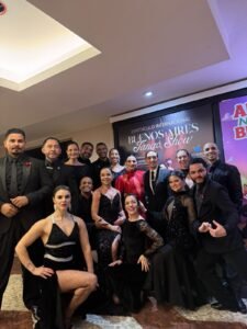 Buenos Aires Tango Show encanta público carioca no palco do Teatro Clara Nunes