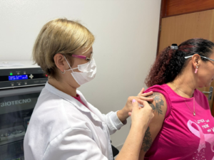Dia D do Outubro Rosa em Itapema,Outubro Rosa Itapema 2026,UBS abertas no sábado em Itapema,exame preventivo em Itapema,preventivo no sábado Itapema,vacinação em Itapema,vacina no sábado Itapema,Secretaria de Saúde de Itapema,Unidades Básicas de Saúde Itapema,prevenção do câncer de mama em Itapema,saúde da mulher em Itapema SC,programação do Outubro Rosa em Itapema,Pink Run Itapema,Rede Feminina de Combate ao Câncer Itapema,campanha Outubro Rosa Santa Catarina,onde fazer preventivo em Itapema,UBS Itapema horário de atendimento